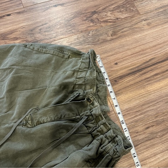 Free People Margate Pleated Paperbag Trouser - Picture 7 of 11